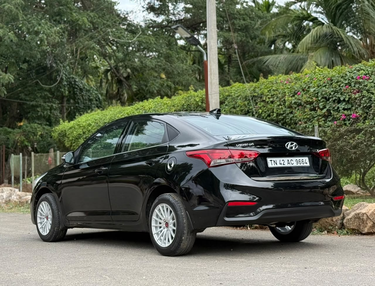 Hyundai Verna - Image 11